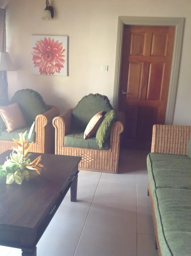 Aparthotel Mandela Court Lance aux Epines